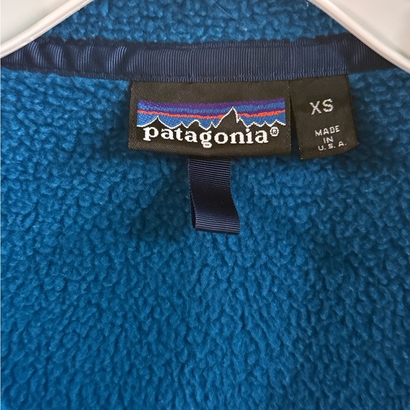 Patagonia Teal Fleece Jacket with Navy Accents - Picture 4 of 5